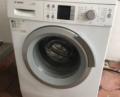 may giat quan ao bosch was28448sg 1