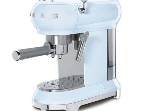 Ảnh máy pha cà phê bán tự động Smeg ECF01PBEU Pastel Blue