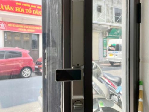 hinh anh khoa van tay cua nhom giovani gsl x383sv